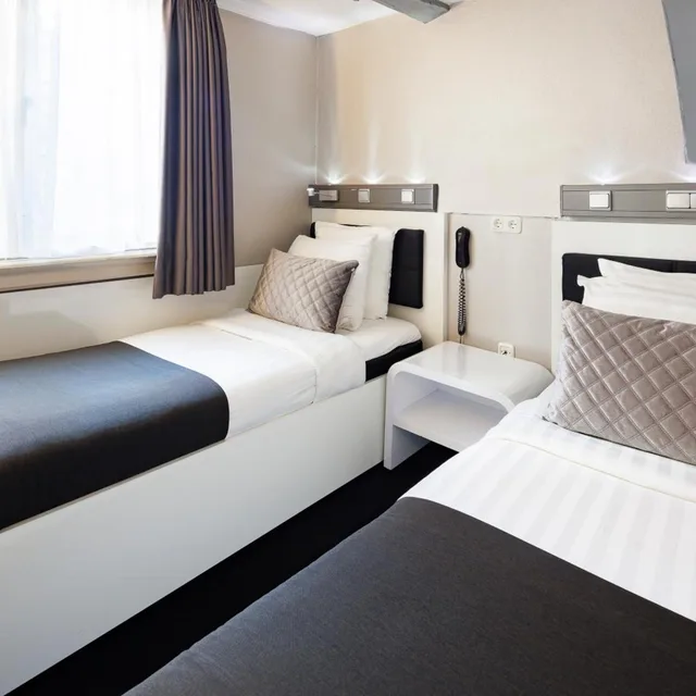 غرفة قياسية مفردة، Hotel CC 18/22