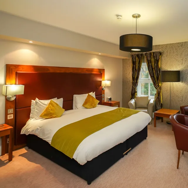 غرفة ديلوكس ثلاثية بسرير كوين وسرير فردي، Bannatyne Spa Hotel Hastings 2/4