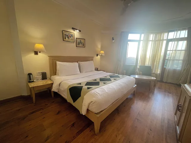 Super, Deluxe, Double Bed, Small Balcony, Bathtub، Willow Banks 1/9