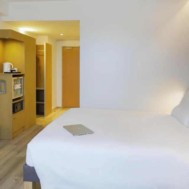 غرفة بسرير مزدوج، Novotel Sevilla 5/9