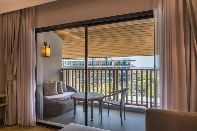 غرفة بريميوم بسرير مزدوج، Holiday Inn Resort Krabi Ao Nang Beach 6/8