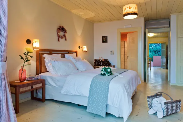 2 Bedrooms, Deluxe, Suite, Beach Front، Calypso Villas Zakynthos 2/3