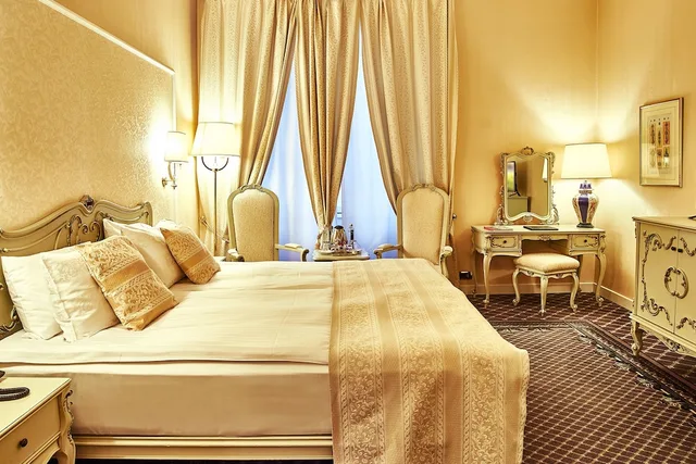 غرفة قياسية مفردة، Grand Hotel Continental 9/11