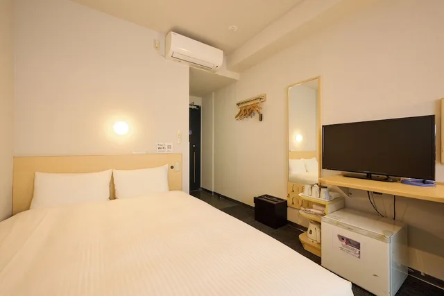 غرفة بسرير مزدوج مع أريكة، Smile Hotel Kyoto Karasuma Gojo 1/5