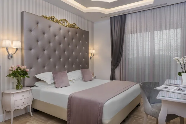 غرفة تنفيذية بسرير كوين، Grand Hotel Gallia 1/5