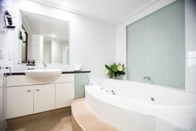 جناح بإطلالة، Peninsula Boutique Hotel - Adults Only 1/2
