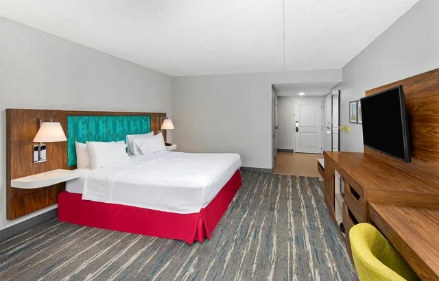 غرفة بسرير كينج لذوي الإعاقة، Hampton Inn Pikeville 1/4