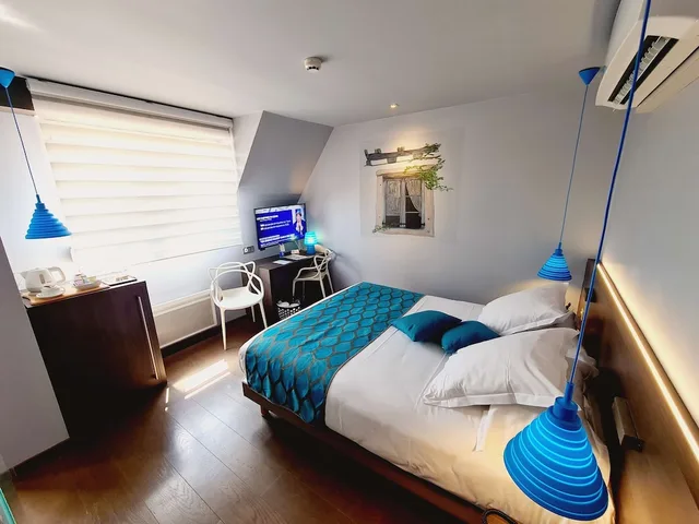 غرفة أساسية بسرير كوين بشرفة، Best Western Plus Hotel and SPA Le Schoenenbourg 3/6