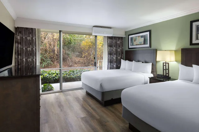 جناح بسرير كينج وسريرين كوين، Travelodge By Wyndham Monterey Bay 2/4