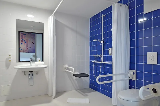 غرفة مفردة بسريرين منفصلين، B&B Hotel Koln-Troisdorf 1/1