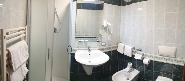 غرفة ثلاثية بسرير مزدوج وسرير فردي، Hotel Altieri 5/5