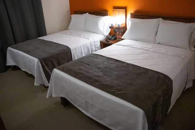 غرفة أساسية بسريرين مزدوجين، Hotel Las Pergolas 1/3