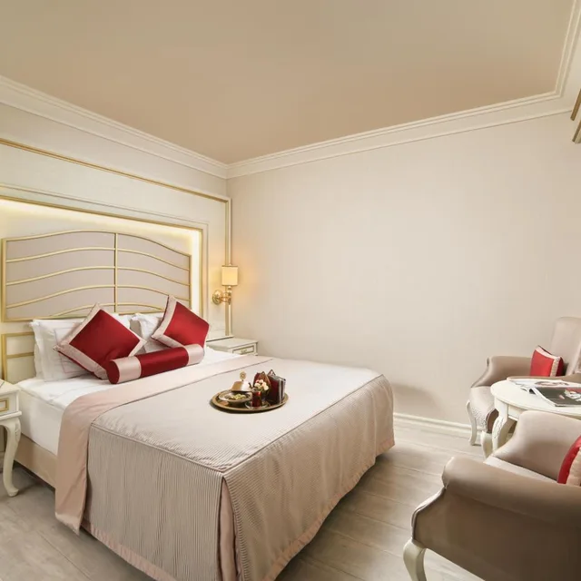 غرفة ديلوكس بسرير كينج بشرفة، Halifaks Hotel 3/5