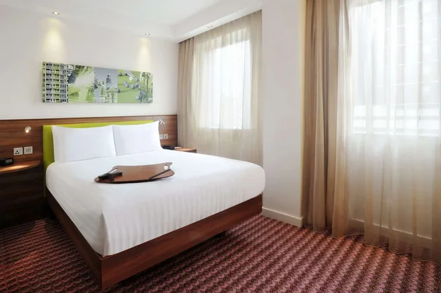غرفة بسرير كوين مع أريكة لذوي الإعاقة، Hampton By Hilton Sheffield 2/2