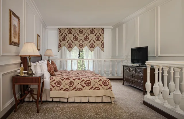 Palace, Yildiz, Suite, King Bed، Ciragan Palace Kempinski Istanbul 2/3