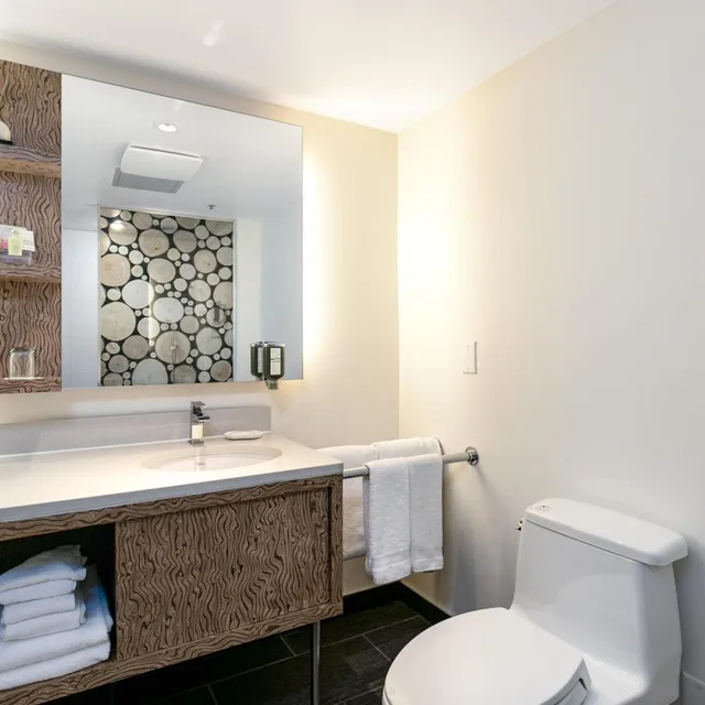 Loft, Suite, Village View, Balcony, Adara Hotel 4/5