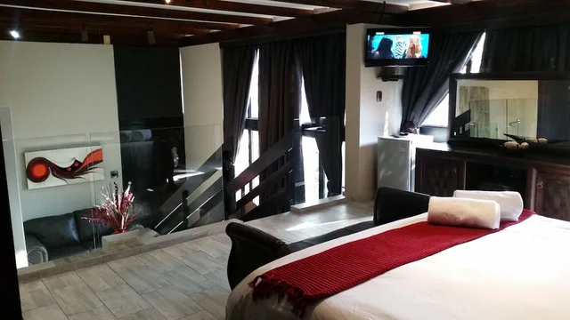 غرفة شهر العسل تنفيذية بسرير كينج، Waterfalls Boutique Hotel 8/10