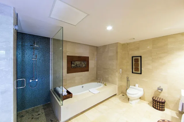 1 Bedroom, Suite, King Bed, Pool Access, Le Grande Bali 5/5