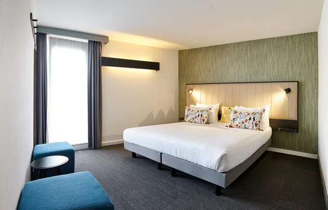 غرفة بسرير كينج مع أريكة، Best Western Hotel Wavre 3/10