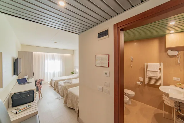 غرفة قياسية ثلاثية، Alfa Fiera Hotel 7/7