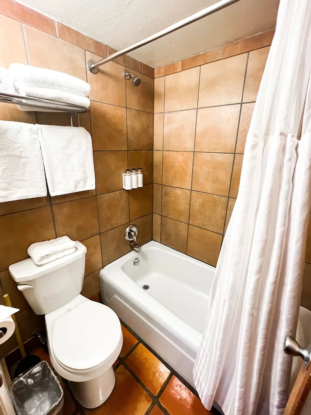 Room, 2 Queen Beds, Pet Friendly, Big Horn Lodge, a Dazzler Select by Wyndham 6/7