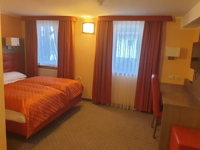 Modern, Comfort, Twin Beds, No Balcony, Hotel Waldblick 1/7