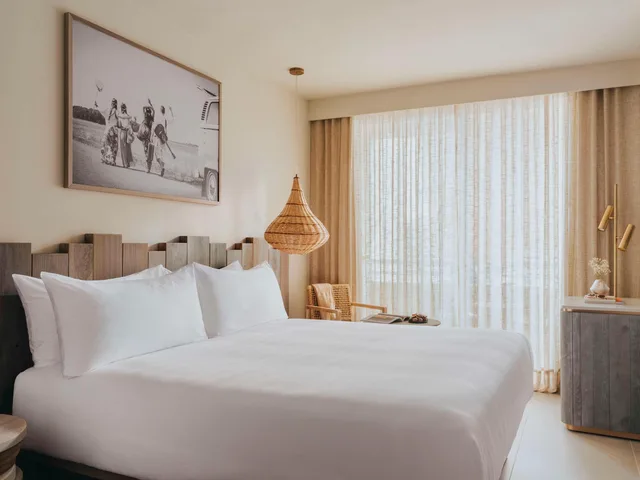 غرفة بسرير كينج، Hyde Ibiza 1/4