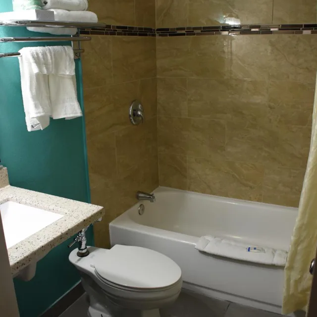 غرفة بسريرين كوين، Rodeway Inn Syracuse Carrier Circle 6/7