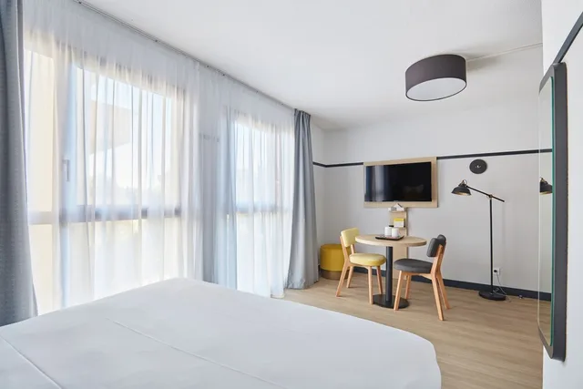 Studio (2 People)، Appart hotel Odalys City Aix en Provence Centre Rotonde 3/7