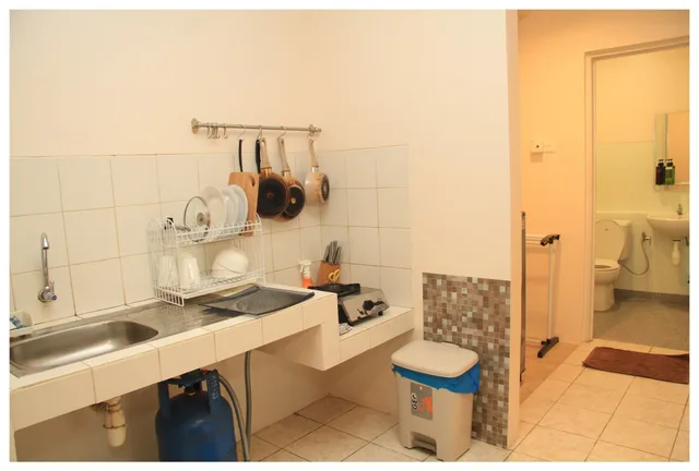 شقة بسرير كينج وسرير فردي بإطلالة على المدينة بغرفتي نوم بمطبخ صغير، Apartment Queen Victoria Batam 3/3