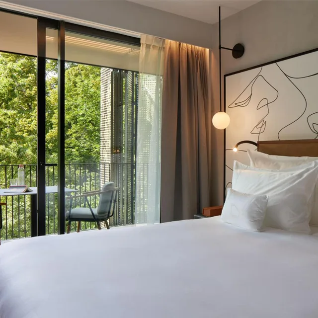 غرفة تنفيذية بسرير كينج بشرفة، L Esquisse Hotel & Spa Colmar - MGallery Collection 5/10