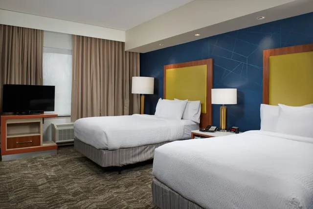 جناح بسريرين مزدوجين مع سرير سحّاب إضافي مع أريكة، SpringHill Suites by Marriott Baton Rouge North/Airport 2/7