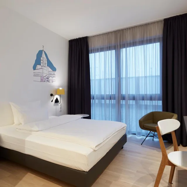 غرفة بسرير مزدوج، Hotel im Leskanpark 2/10