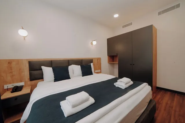 Deluxe, 2 Double Beds, Akhaltsikhe Inn 2/6