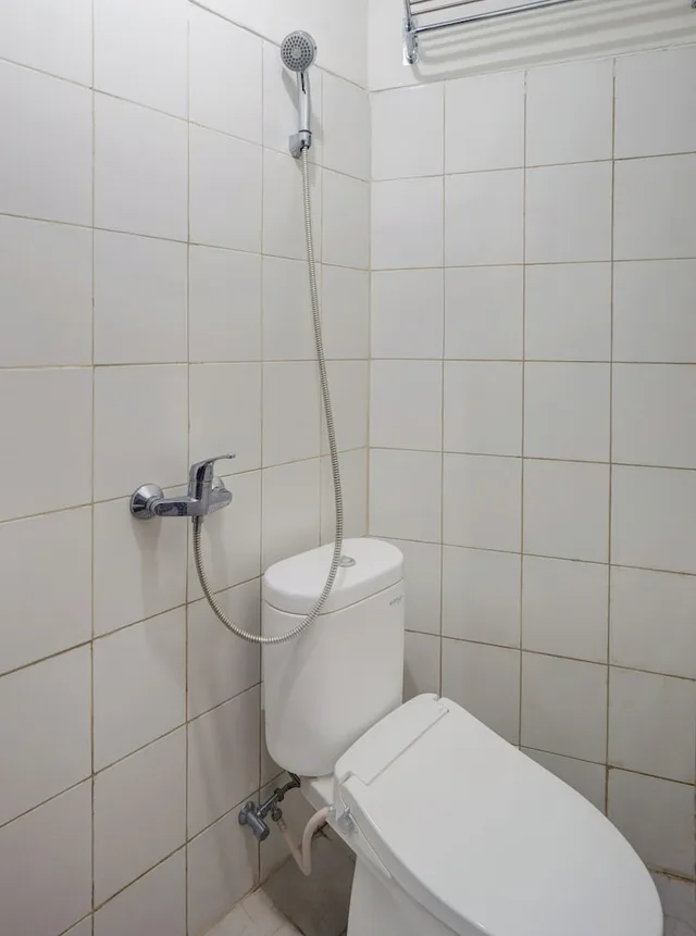 غرفة ديلوكس بسرير مزدوج، Townhouse Oak Gunung Sahari Near Ancol 7/7