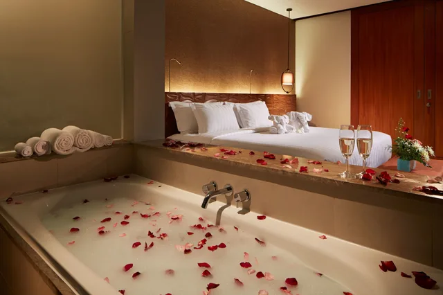 Suite, Double Bed, Sun Island Hotel & Spa Legian 4/5