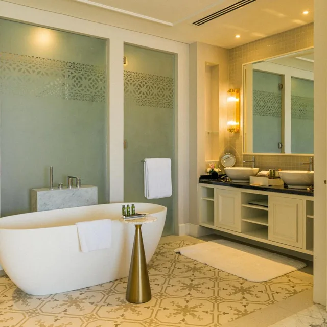 Royal, Ocean, Mansion, Single Bed، Royal Saray Resort 2/5