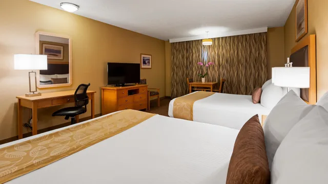غرفة قياسية بسريرين كوين لذوي الإعاقة، Best Western Plus Ocean View Resort 6/10