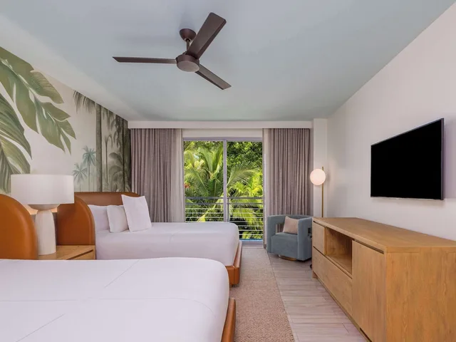 Superior, 2 Queen Beds, SLS Baha Mar 2/9