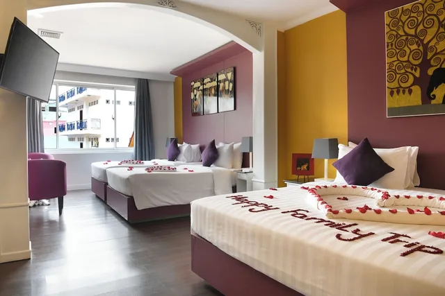 جناح عائلي بسرير كينج وسريرين منفصلين، Memoire Siem Reap Hotel 6/10