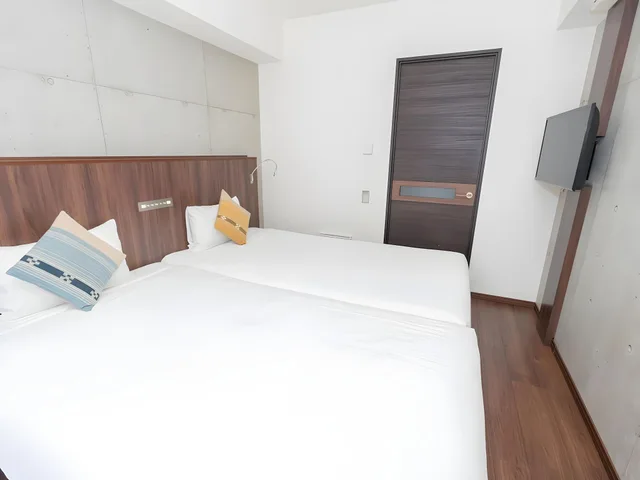 Room, Twin Beds, Washing Machine, Kitchen، The Breakfast Hotel Porto Ishigaki 1/2