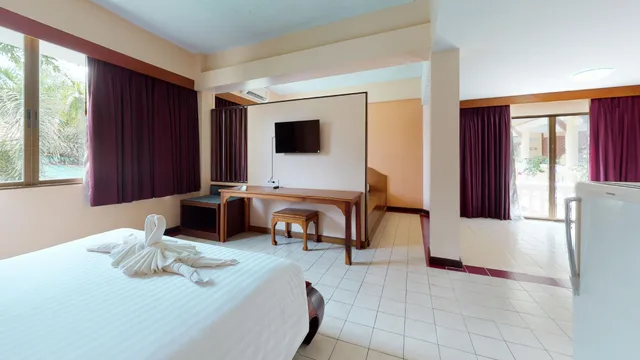Superior, Family, Double Bed, Mae Pim Resort Hotel 2/2