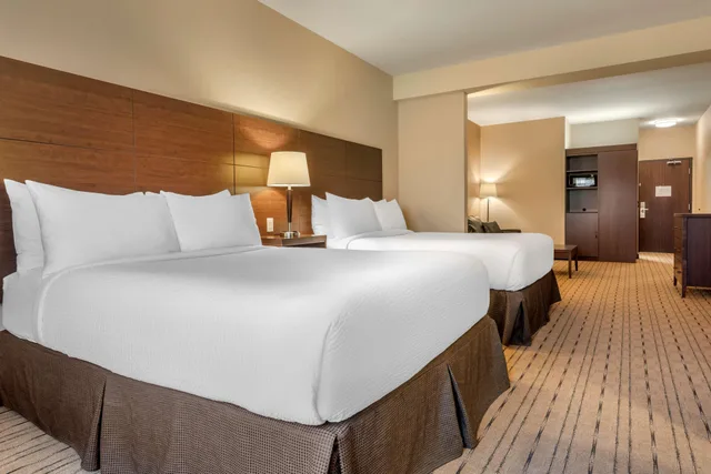 جناح بسريرين كوين، Best Western Plus Bathurst Hotel Suites 1/5