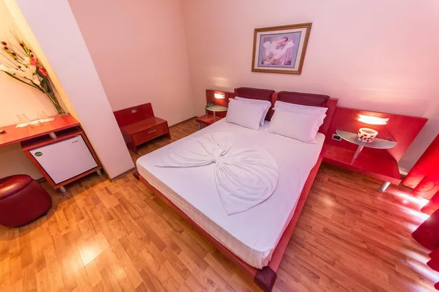غرفة قياسية بسرير مزدوج، Brilant Hotel 1/1