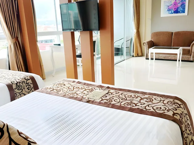 Mini, Suite, 1 Double and 1 Single Bed، 247 Boutique Hotel 1/1