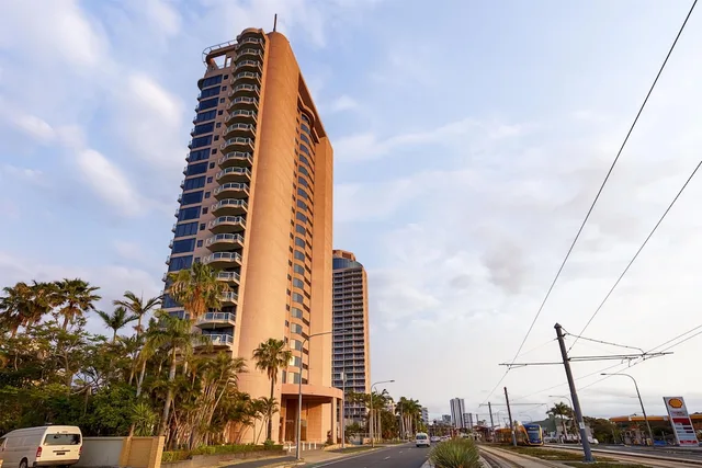 Oaks Gold Coast Hotel, Surfers Paradise, Gold Coast 4/75