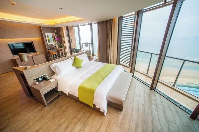 غرفة بسرير كينج بإطلالة على البحر، Mangrove Tree Resort World (Coral Tower) 2/9