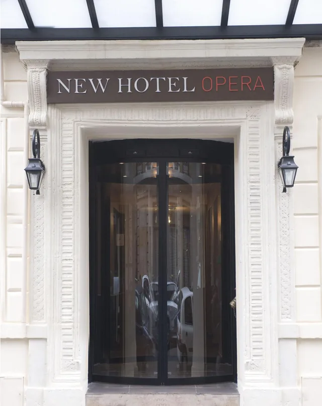 Double classic 1 pax, New Hotel Opera 1/1