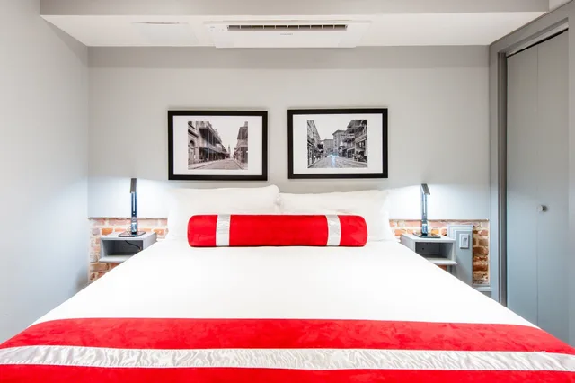 4 Bedrooms, Superior, Suite, 2 King Beds, 2 Queen Beds, Sofa, Pool Access، The Natchez Vacation Rentals 7/10