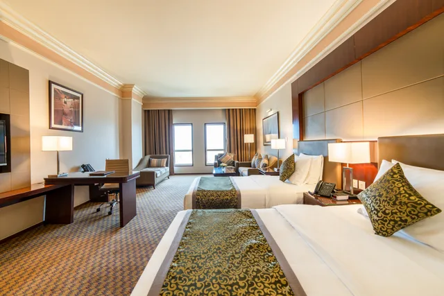 غرفة ديلوكس بسرير مزدوج أو سريرين منفصلين، ويندام جاردن الدمام(Wyndham Garden Dammam Hotel) 2/2